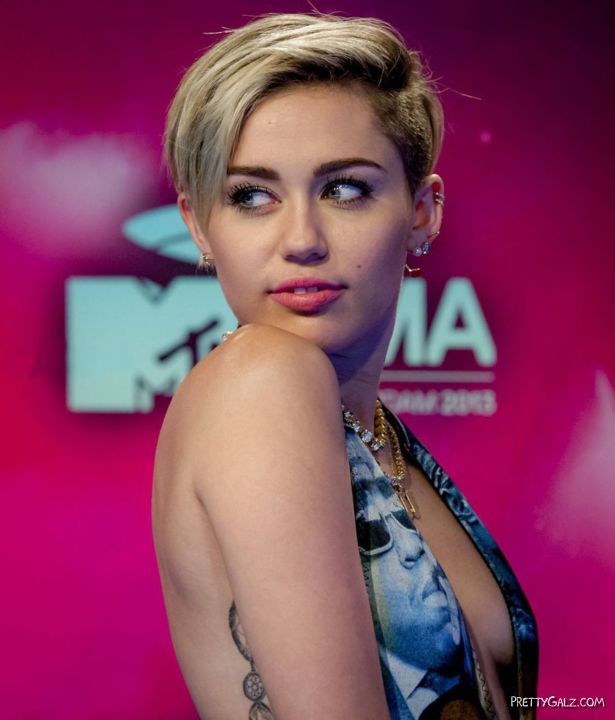Miley Cyrus na MTV Europe Music Awards 201305