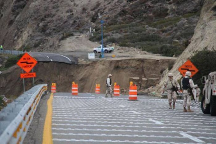 Terremoto no México destrói estrada21