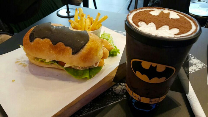 Superheroes-Cafe-images (1)